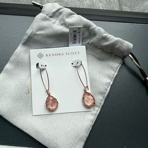 Kendra scott earrings